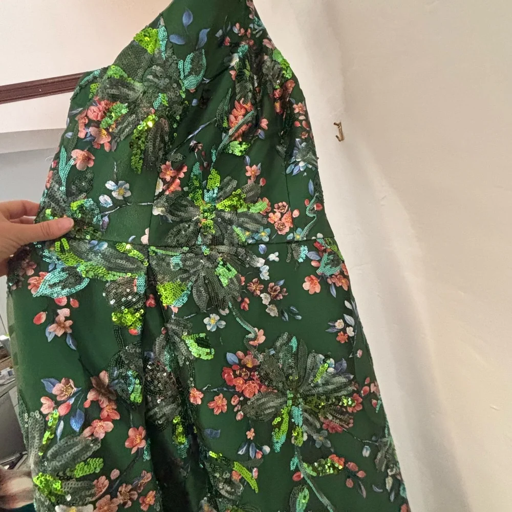 Elegant Floral A-Line halter Gown in Green sequin - Picture 5 of 6